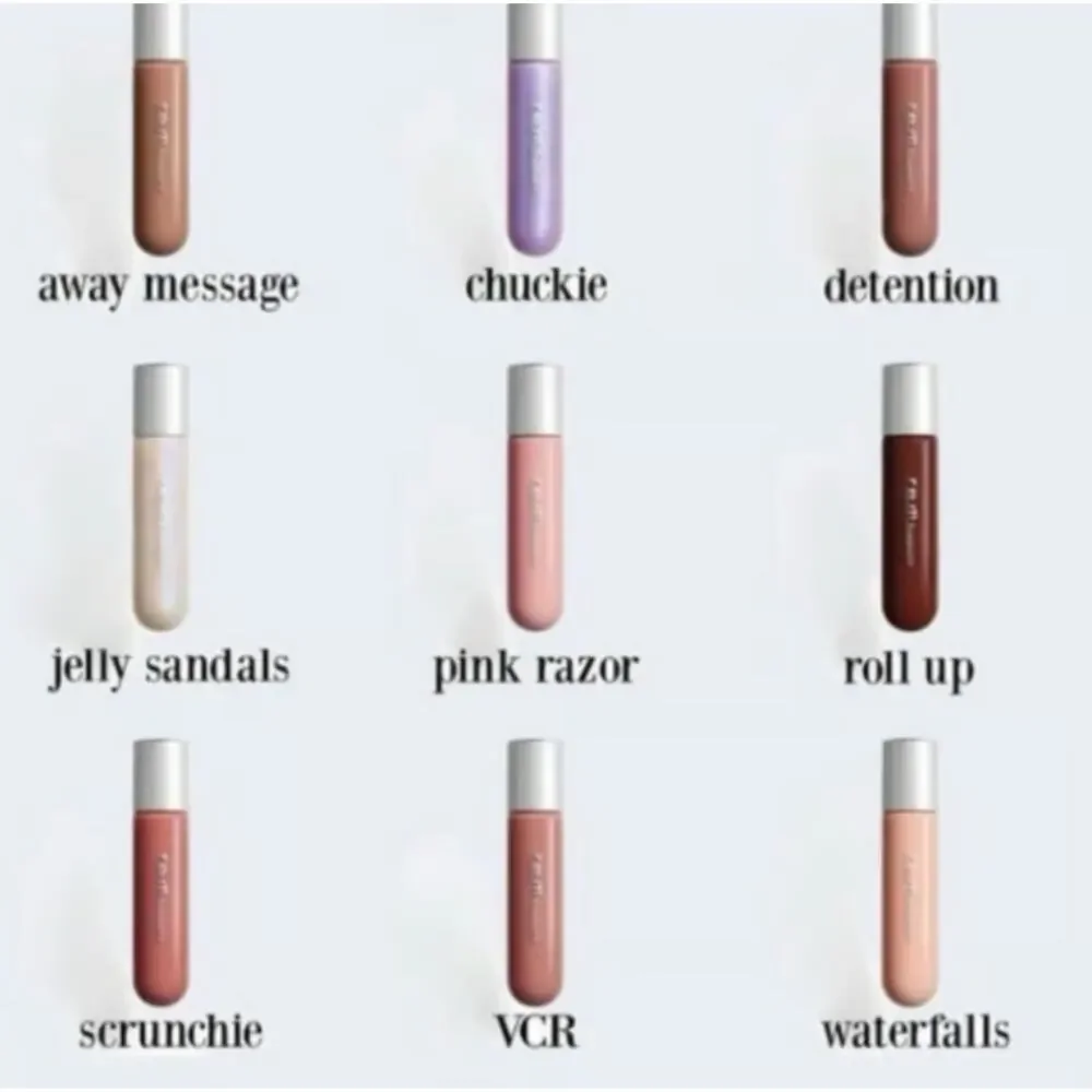 $26 R.E.M. Beauty On Your Collar Plumping LipGloss Roll-Up BNIB NWT